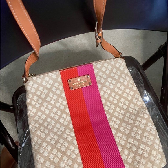 Kate Spade Beige and Red Crossbody Bag wallet bundle - Picture 4 of 10